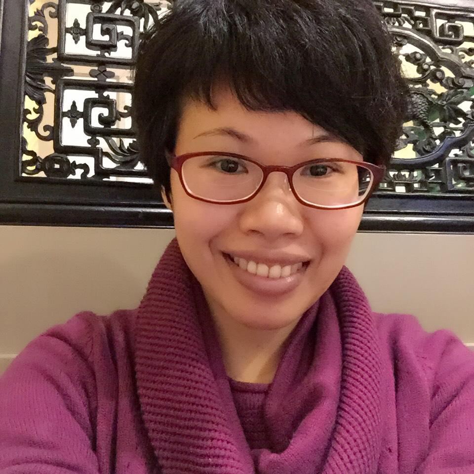 我是一个很平淡的人,过得比较平淡的生活,最大的爱好是看电影,跟朋友吃吃饭,上网聊聊天!玩玩微博,不知不知这么多年过去了,终于想找个家,过平凡的日子,我没有太美好的想法,只想找一个平平淡淡中的你,人这一生,有缘牵手,就不轻易说分手,必竟我们都不再年轻了,繁华是给别人看的,我只想要平淡,平凡的生活,谢谢您,希望有缘遇见。
