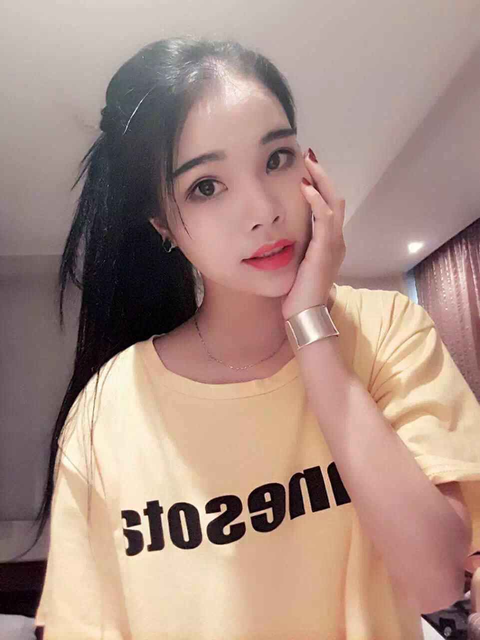 24岁未婚女征婚照片(id:76693356)_广西南宁征婚交友_珍爱网