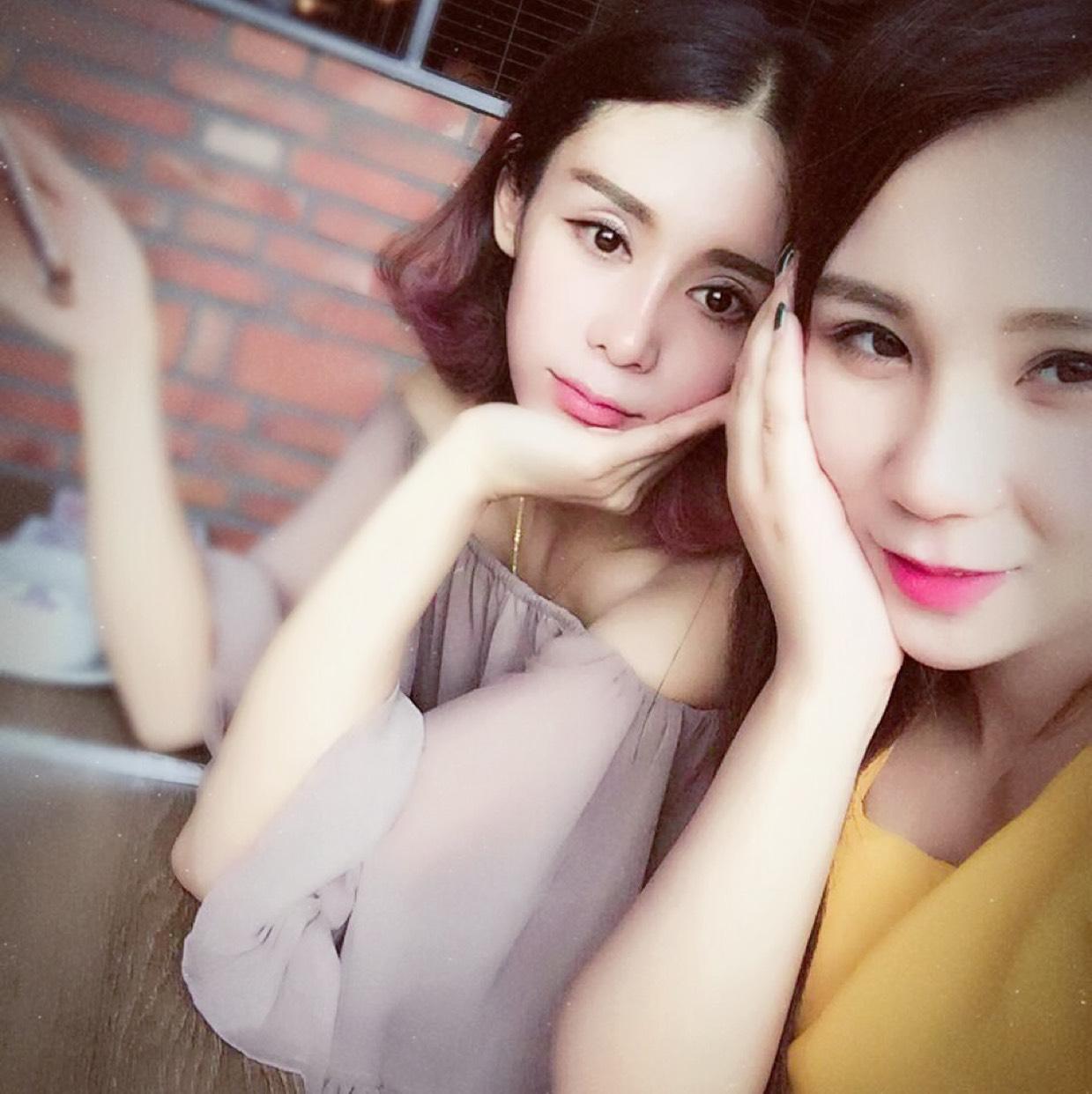 莎莎把美女肚子里的宝宝惹急了, 被骂滚犊子视频