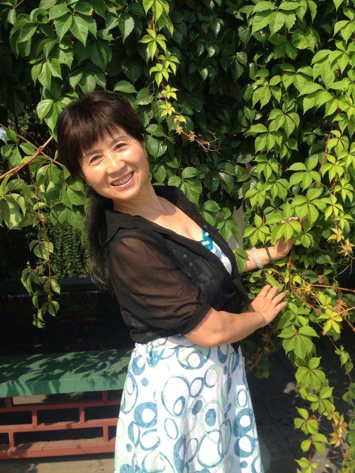 58岁离异女征婚照片(id:93792162)_上海征婚交友_珍爱
