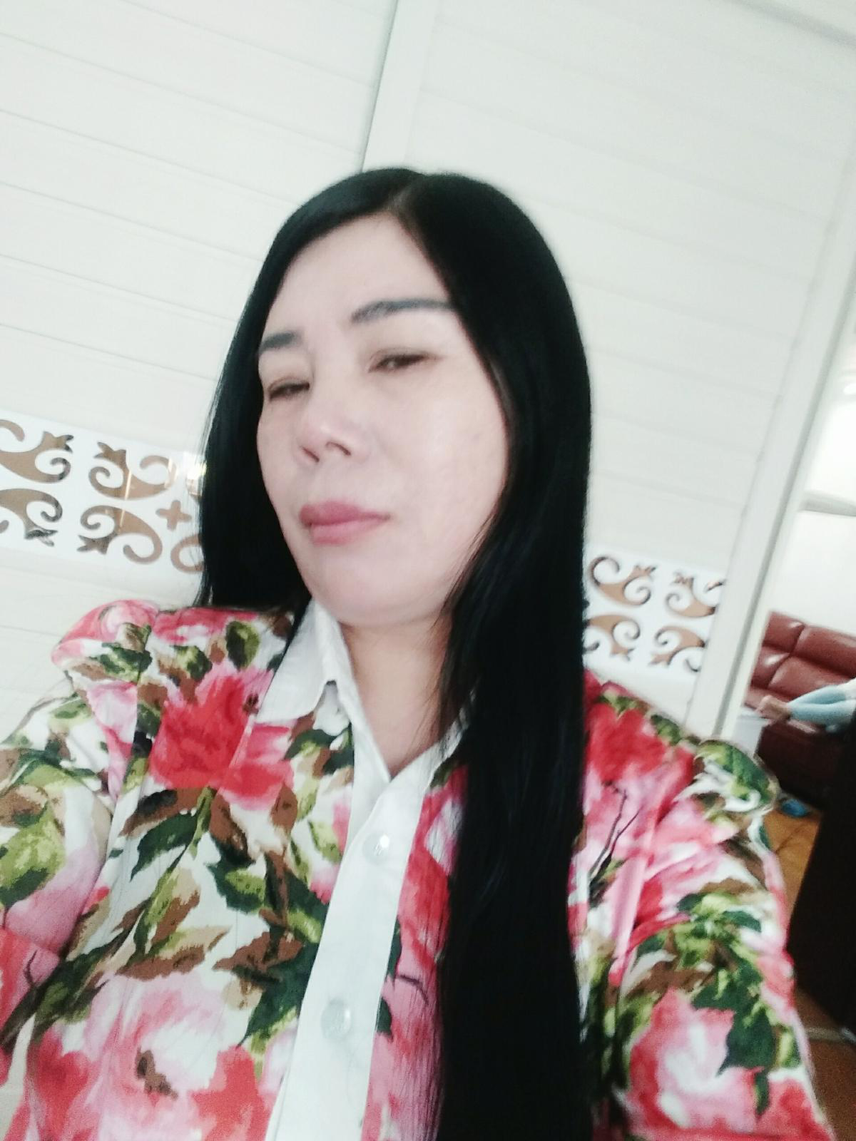 52岁离异女征婚照片(id:95664174)_湖北武汉征婚交友