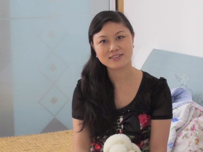 美女征婚:单身女征婚:30岁单身女人征婚电话图片