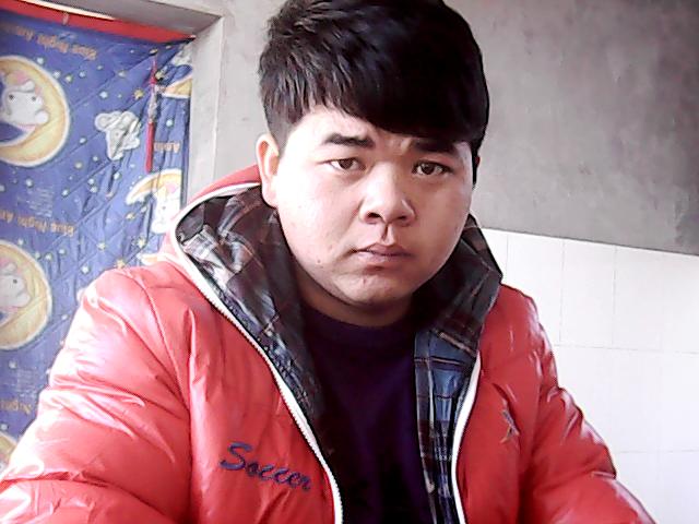 山村￥穷小子照片