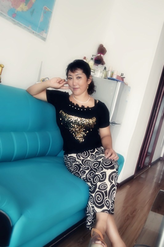 51岁离异女征婚照片(id:51918930)_北京征婚交友_珍爱网
