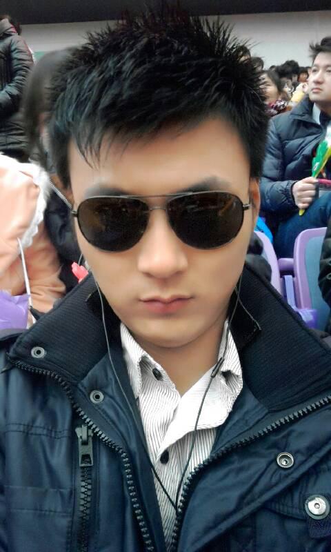 25岁未婚男征婚照片(id:53101770)_广东深圳征婚交友_珍爱网