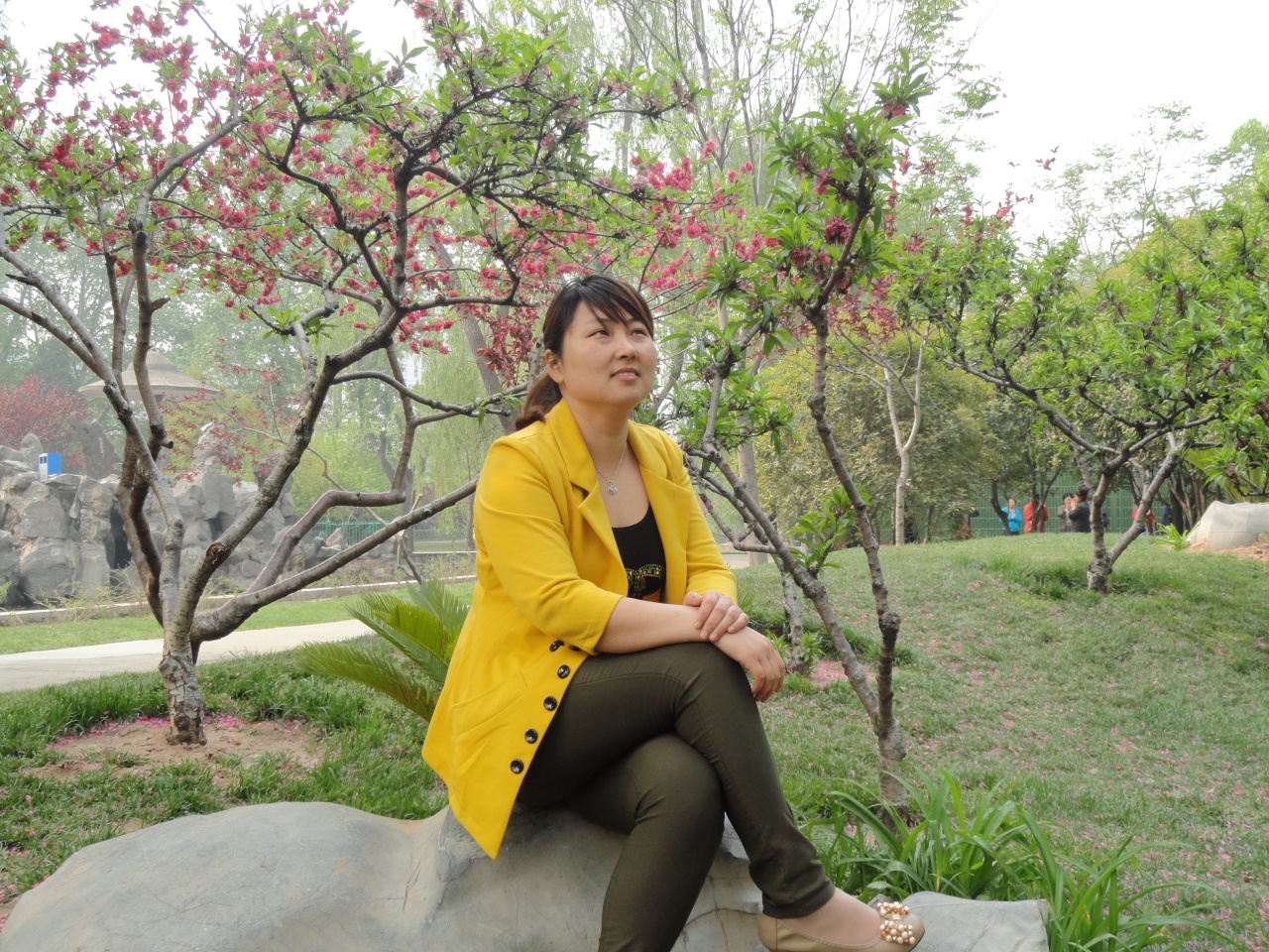 37岁未婚女征婚照片(id:53310228)_河南郑州征婚交友_珍爱网