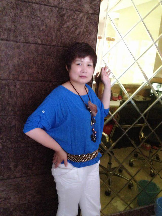 45岁未婚女征婚照片(id:59279064)_湖北黄冈征婚交友_珍爱网