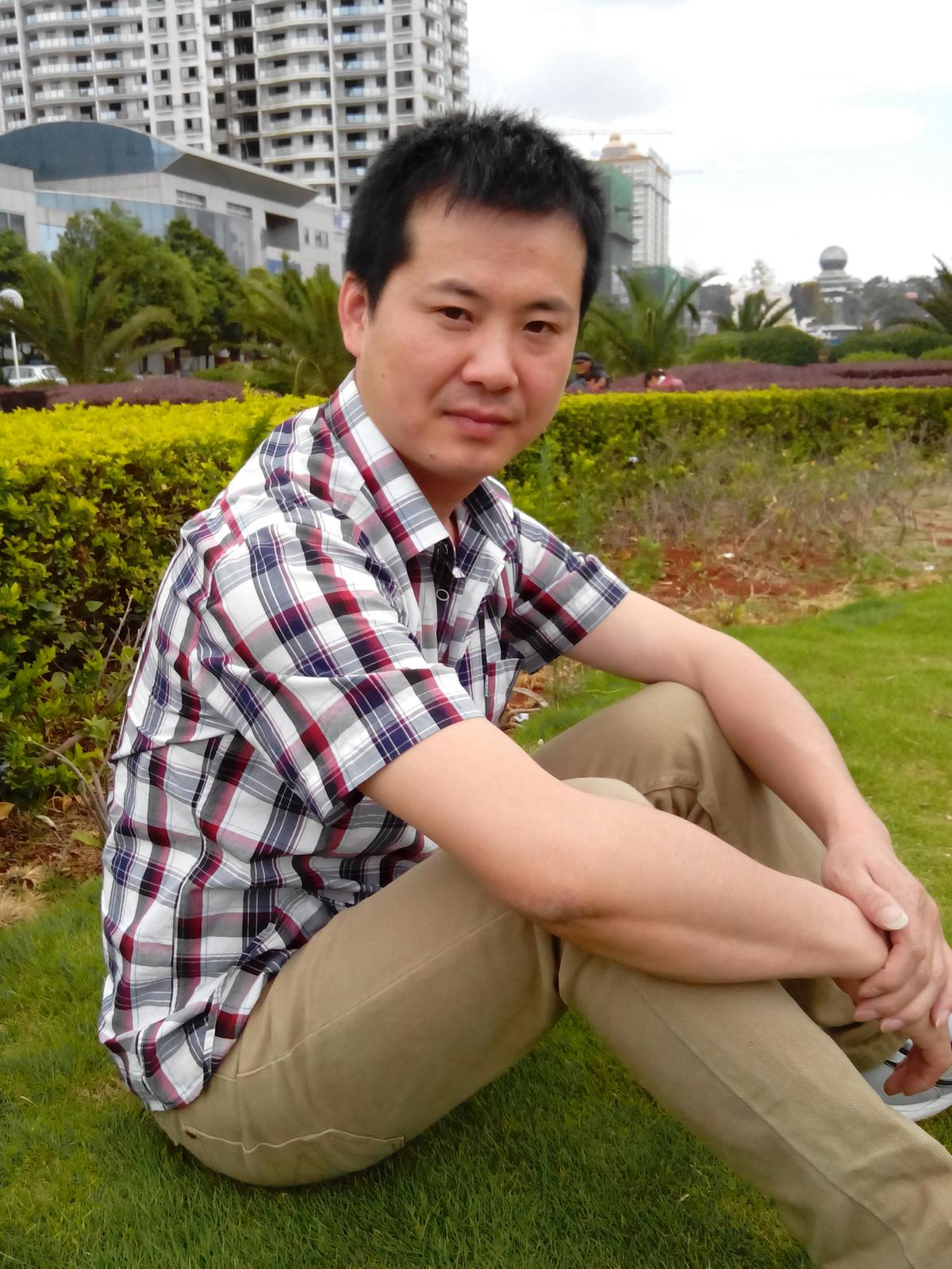 39岁未婚男征婚照片(id:65466810)_浙江杭州征婚交友_珍爱网