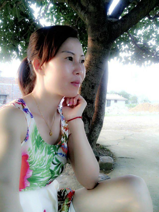 39岁离异女征婚照片(id:66792636)_广西百色征婚交友_珍爱网