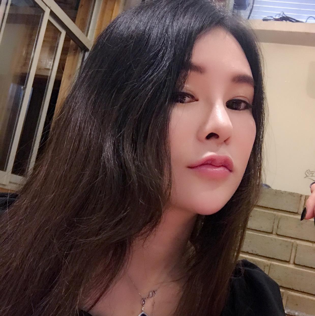 27岁未婚女征婚照片(id:69203262)_云南昆明征婚交友_珍爱网
