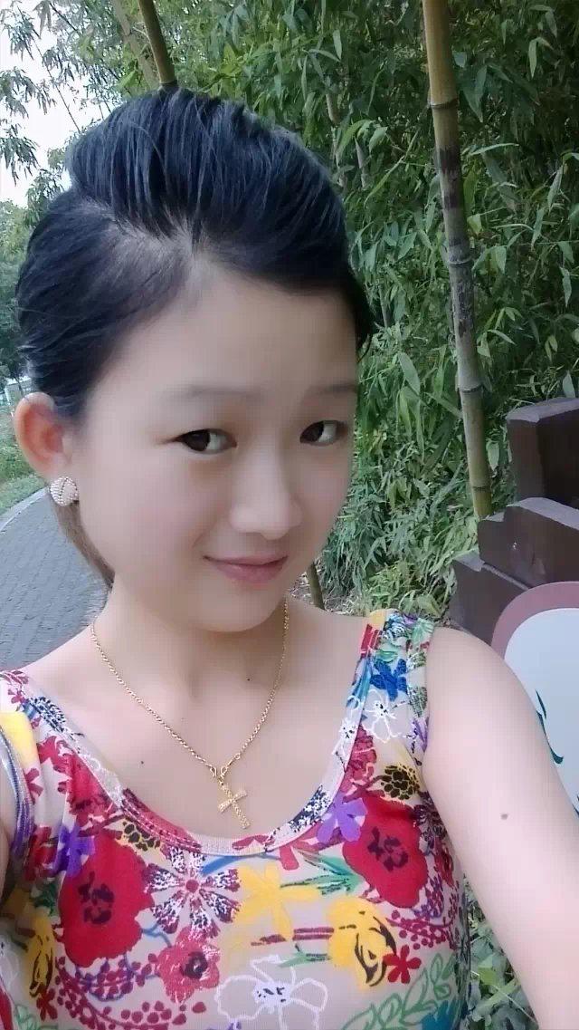 27岁未婚女征婚照片(id:72791868)