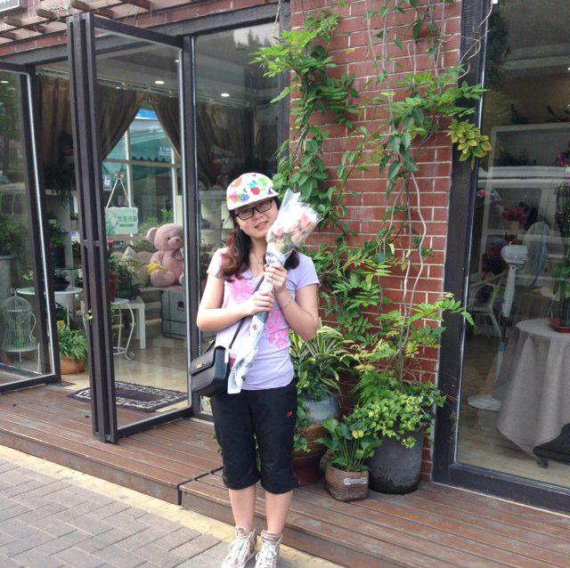 lily资料照片_广东深圳征婚交友_珍爱网