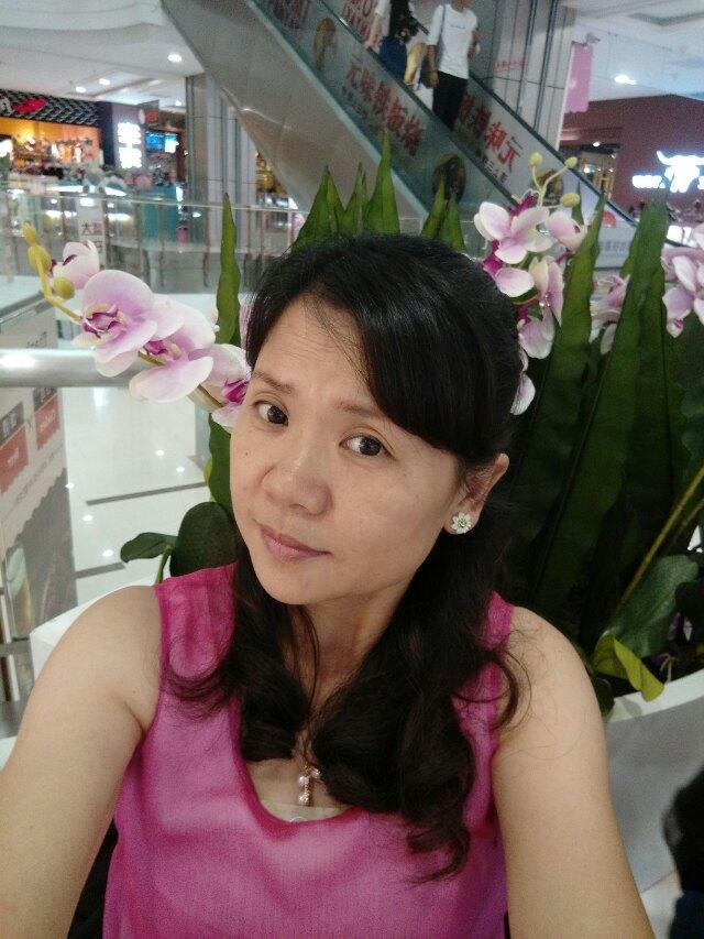 43岁离异女征婚照片(id:83324388)_江西九江征婚交友_珍爱网