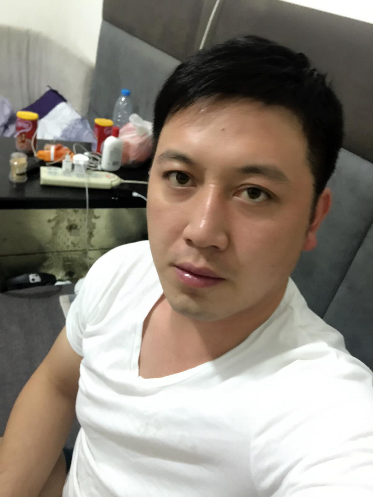 31岁未婚男征婚照片(id:85526568)_上海征婚交友_珍爱网