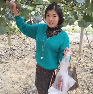 31岁未婚女征婚照片(id:85993608)_河南漯河征婚交友_珍爱网