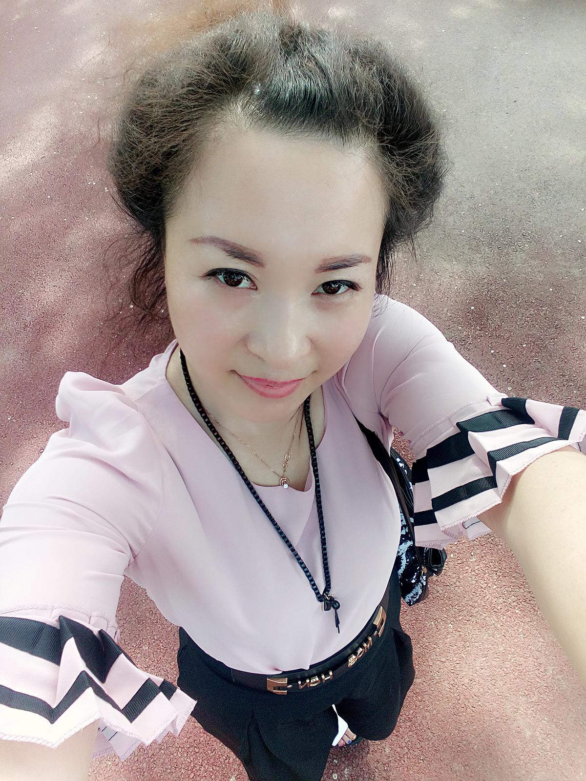 33岁离异女征婚照片(id:92252616)_黑龙江哈尔滨征婚交友_珍爱网