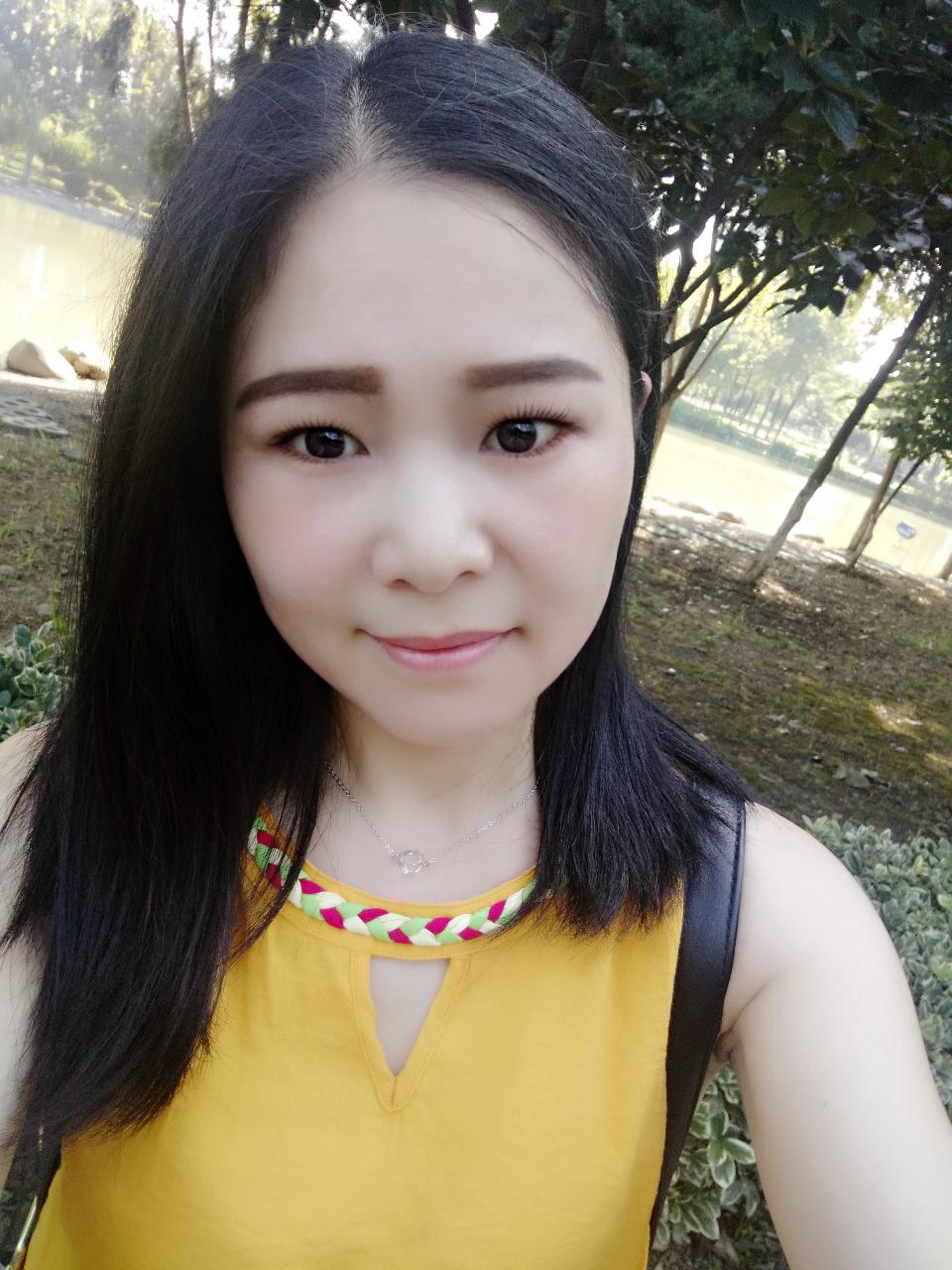 32岁离异女征婚照片(id:94987332)_湖北武汉征婚交友_珍爱网