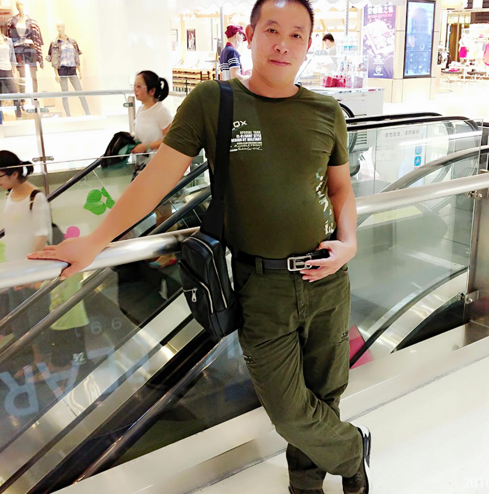 seo教父辉哥 真爱网