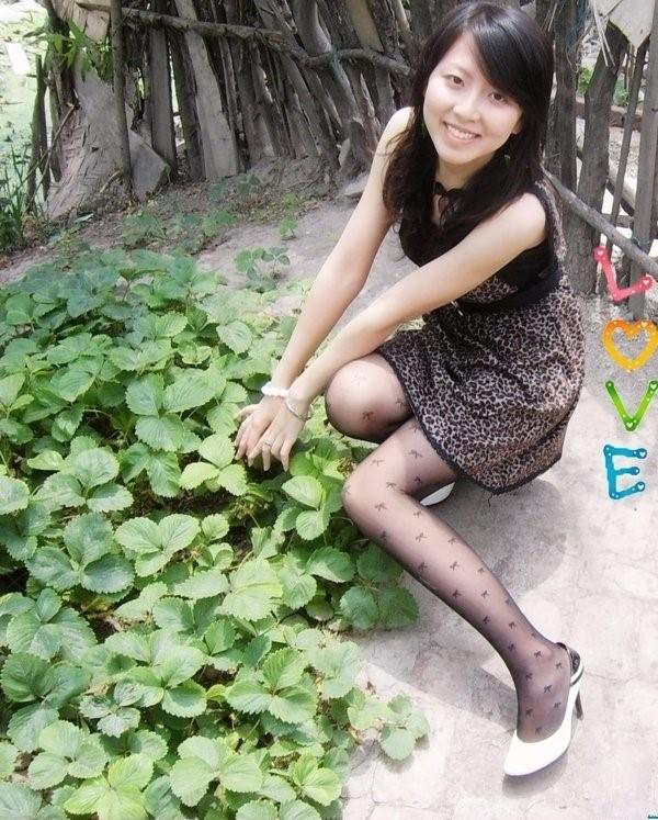 25岁未婚女征婚照片(id:96219078)_湖北武汉征婚交友_珍爱网