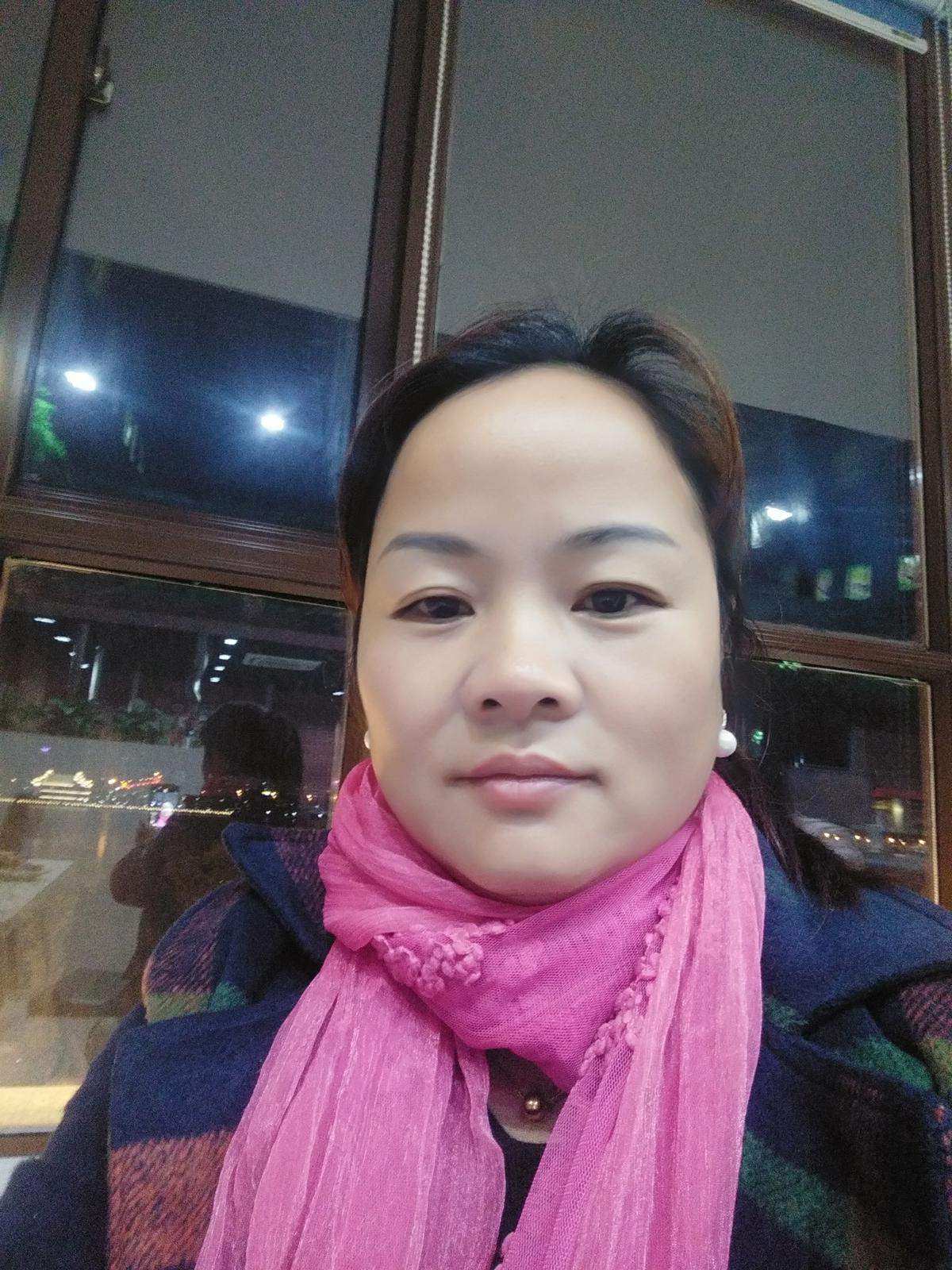 42歲離異女徵婚照片(id:98050122)_江西贛州徵婚交友_珍愛網