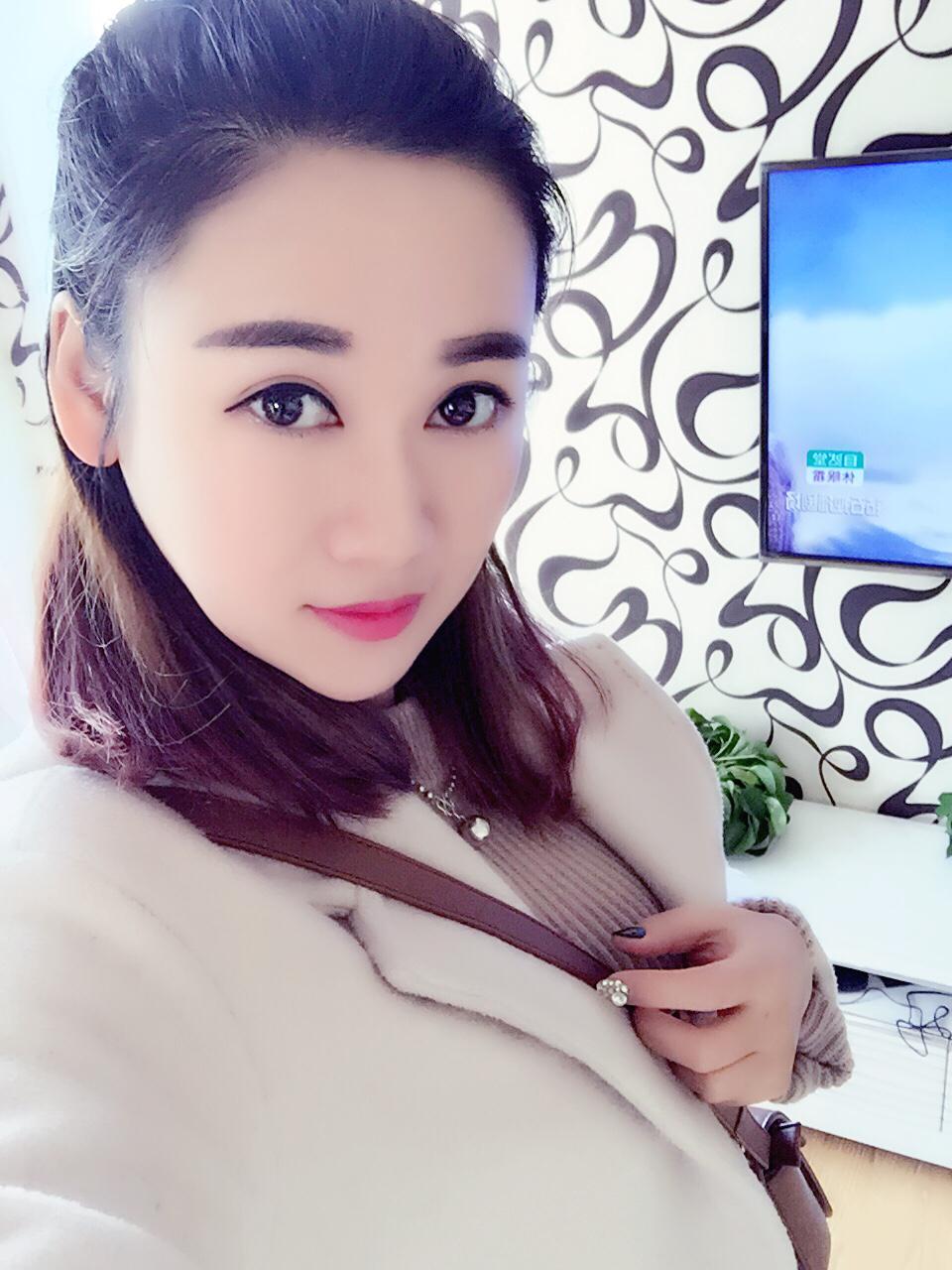 28岁离异女征婚照片(id:99309012)_江西萍乡征婚交友_珍爱网