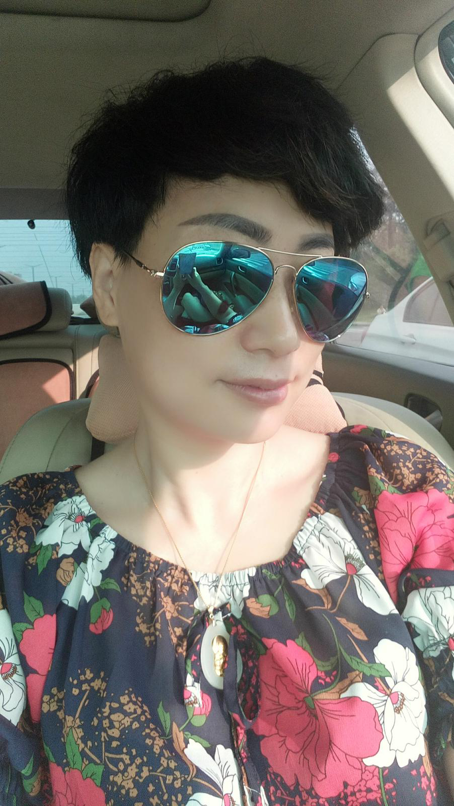 43岁离异女征婚照片(id:99774102)_四川成都征婚交友_珍爱网