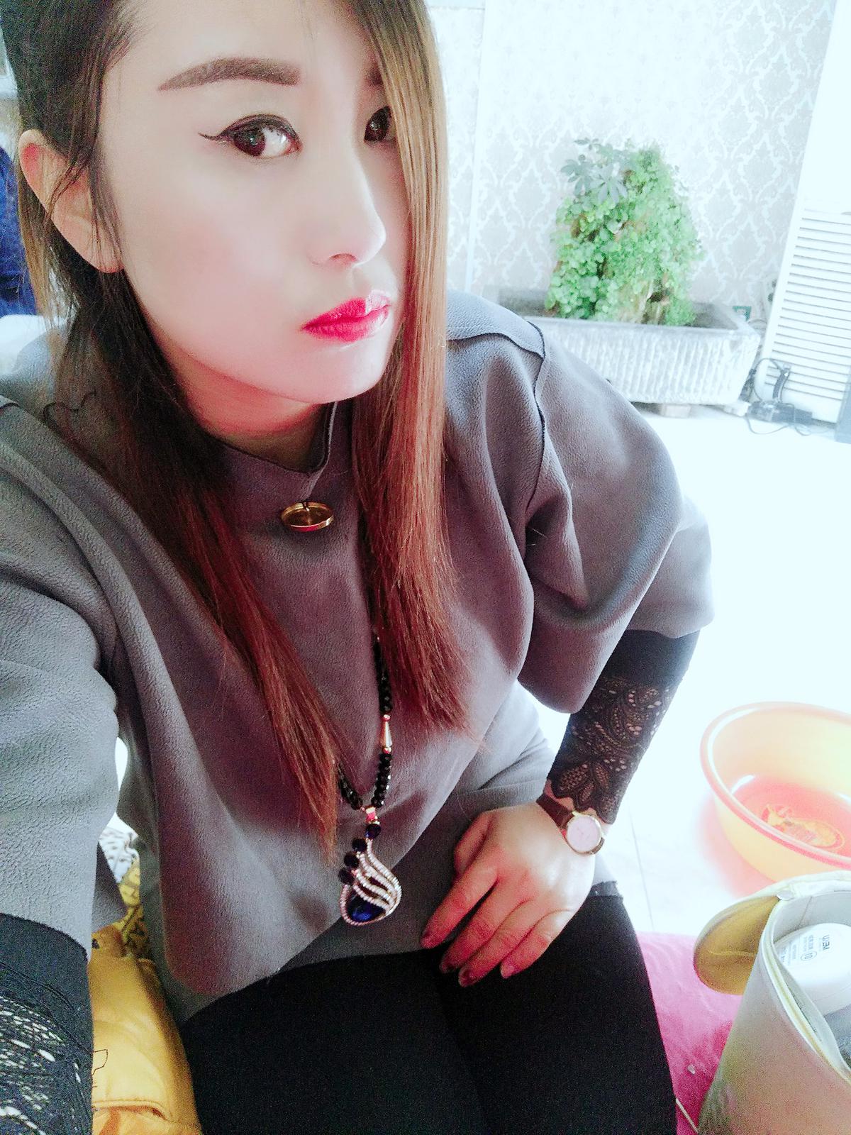 31岁离异女征婚照片(id:100257504)