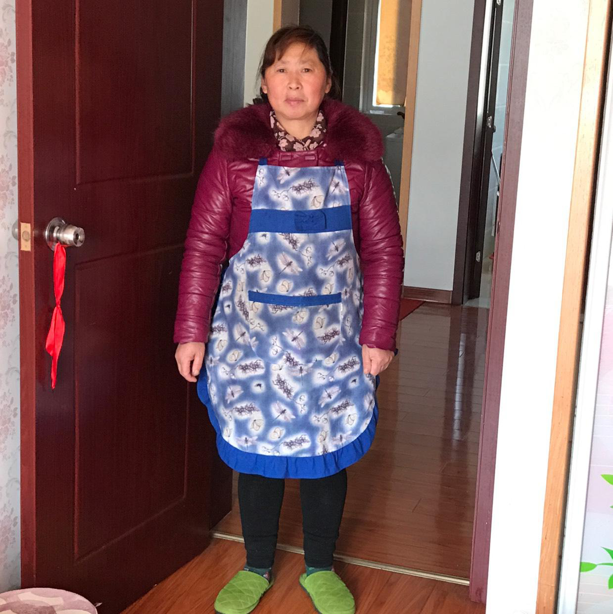 围裙妈妈