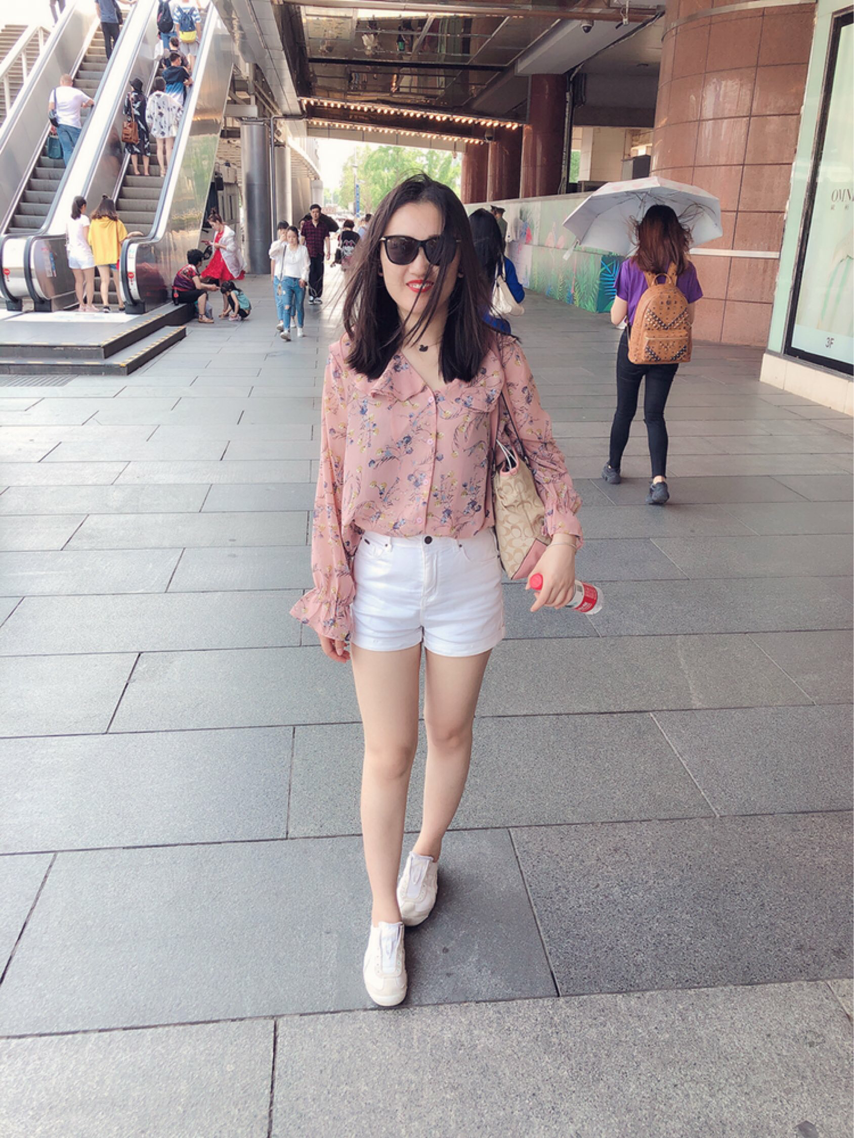 仰望幸福资料照片_北京征婚交友_珍爱网