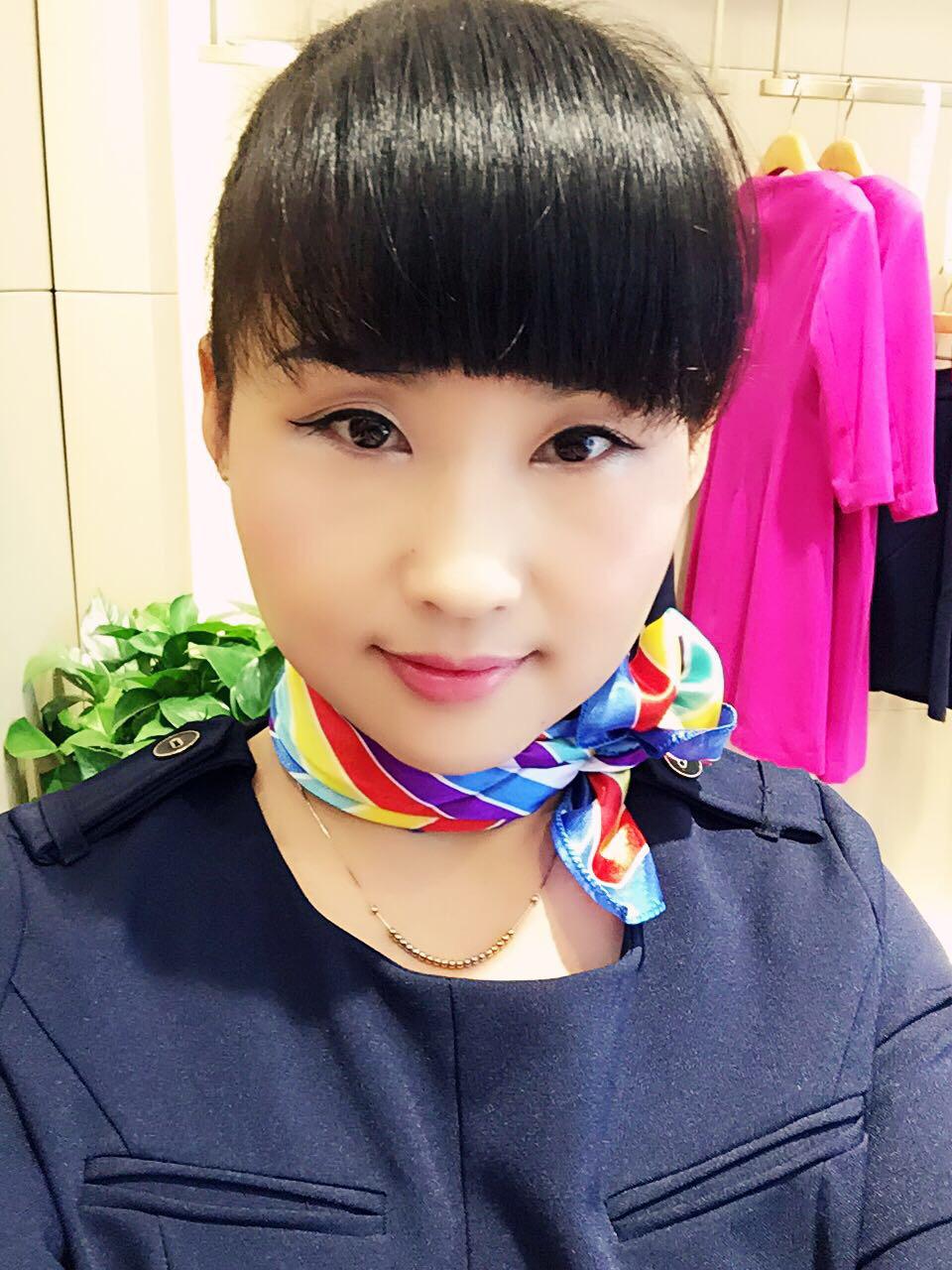 43岁离异女征婚照片(id:1696203072)_湖南长沙征婚交友_珍爱网