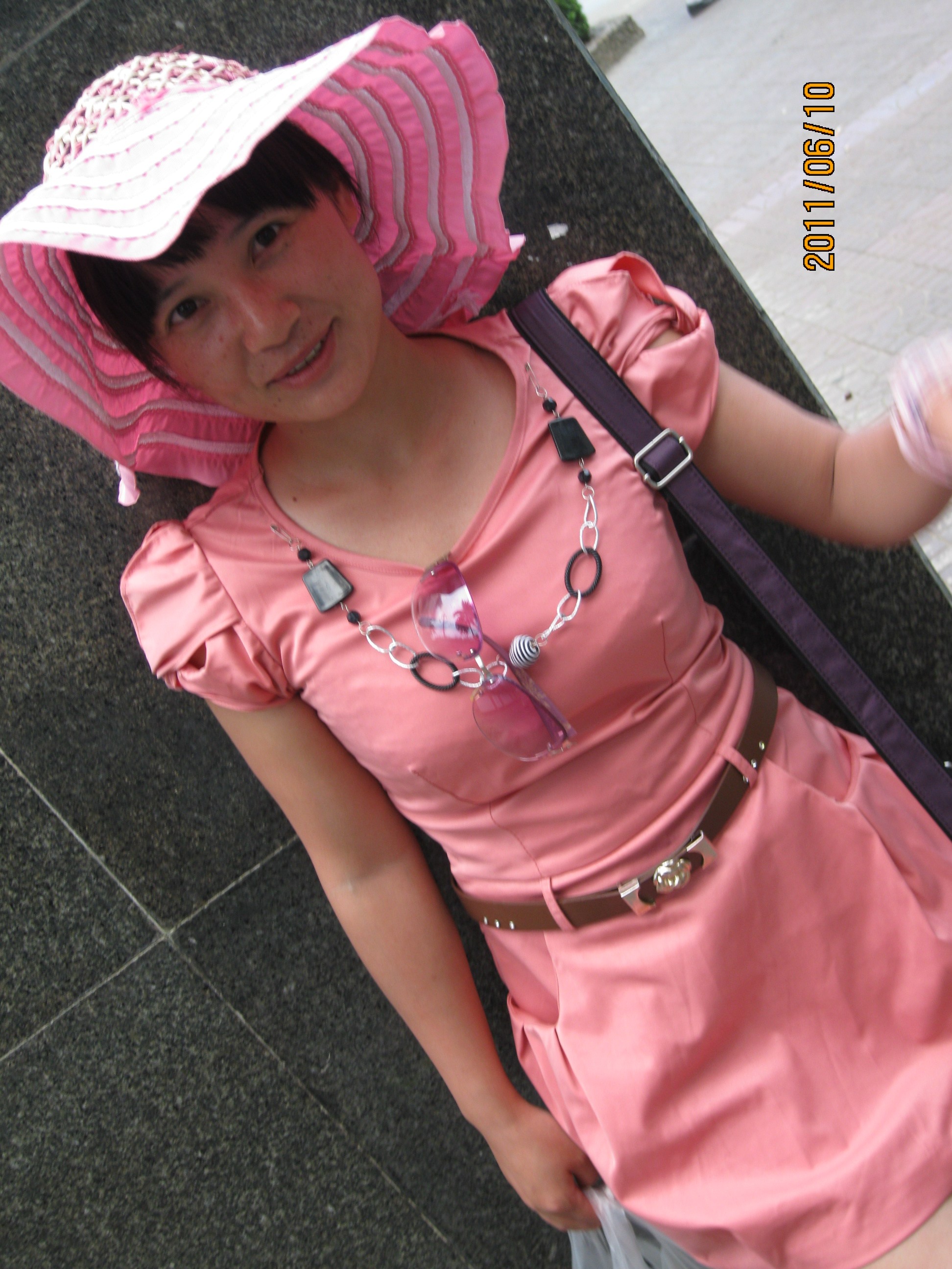 淡淡资料照片_广西柳州征婚交友_珍爱网